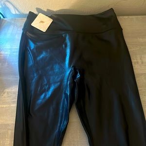 Fabletics Anywhere Motion365 Shine high-wasted legging Medium